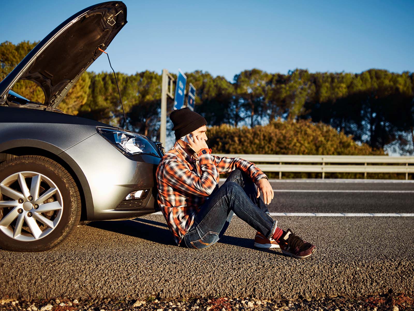 Hopa Çekici & Oto Kurtarma Yol Yardım